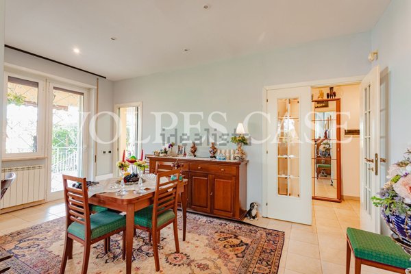 appartamento in vendita a Roma in zona Spinaceto