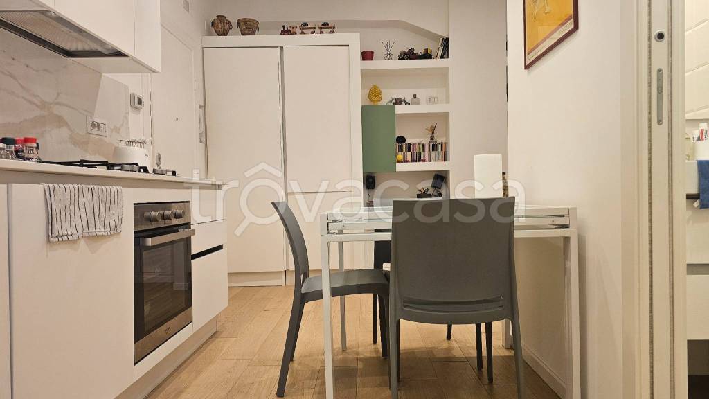 appartamento in vendita a Roma in zona Portuense