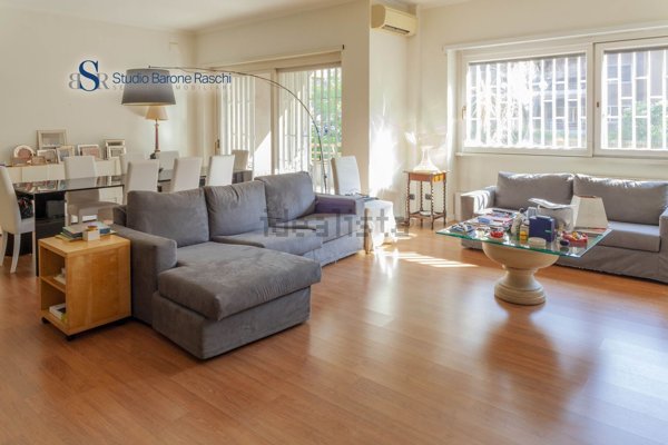 appartamento in vendita a Roma in zona Monte Sacro/Talenti