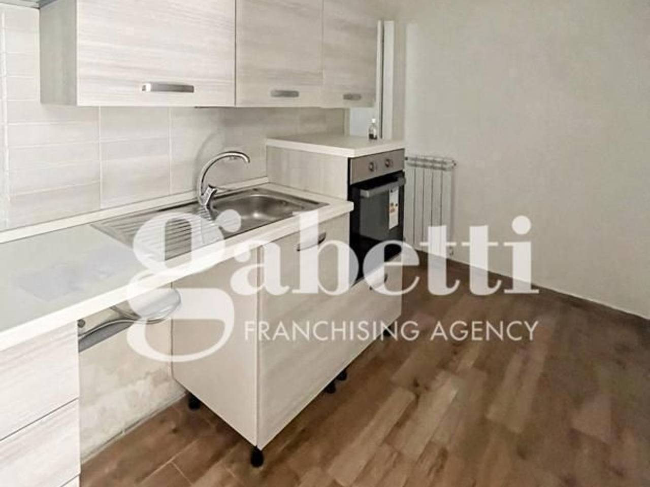 appartamento in vendita a Roma in zona Prenestino-Centocelle