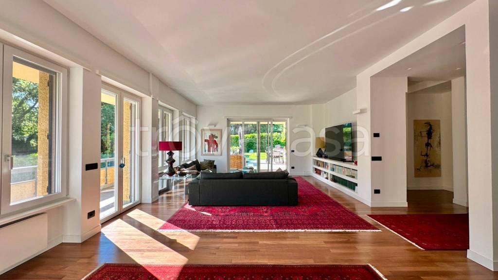 casa indipendente in vendita a Roma in zona Olgiata