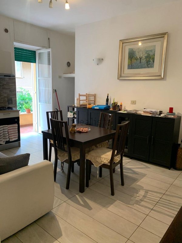 appartamento in vendita a Roma in zona Appio Latino