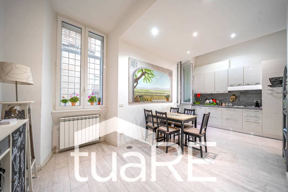 appartamento in vendita a Roma in zona Esquilino