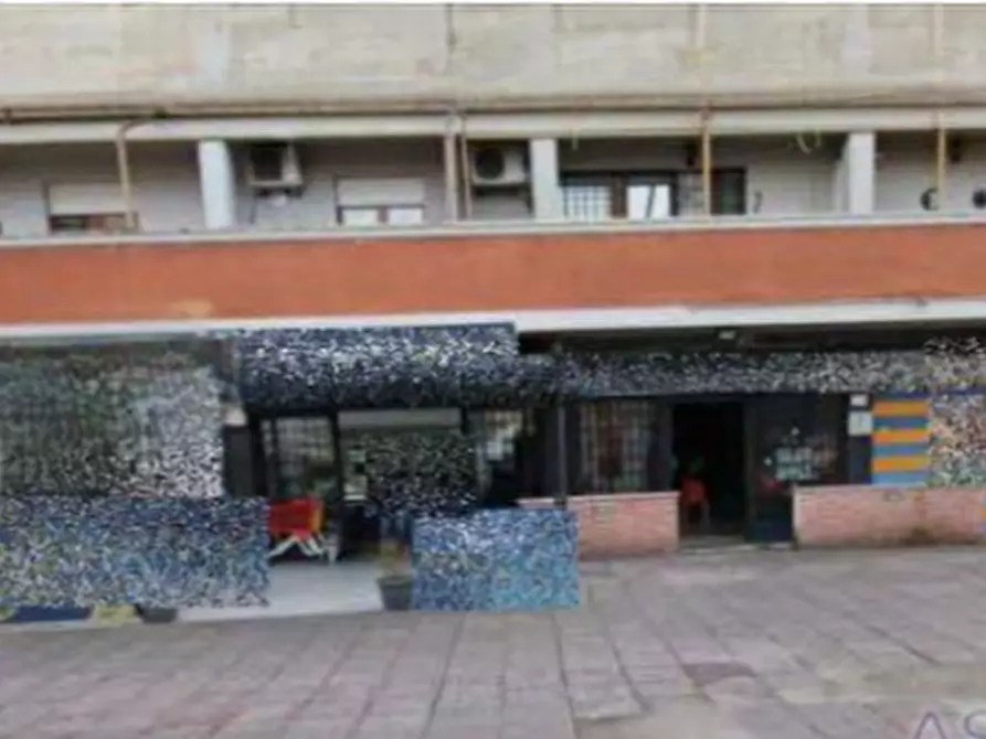 locale commerciale in vendita a Roma