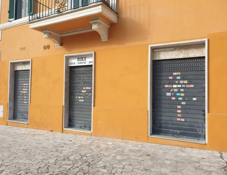 locale commerciale in vendita a Roma in zona Trionfale
