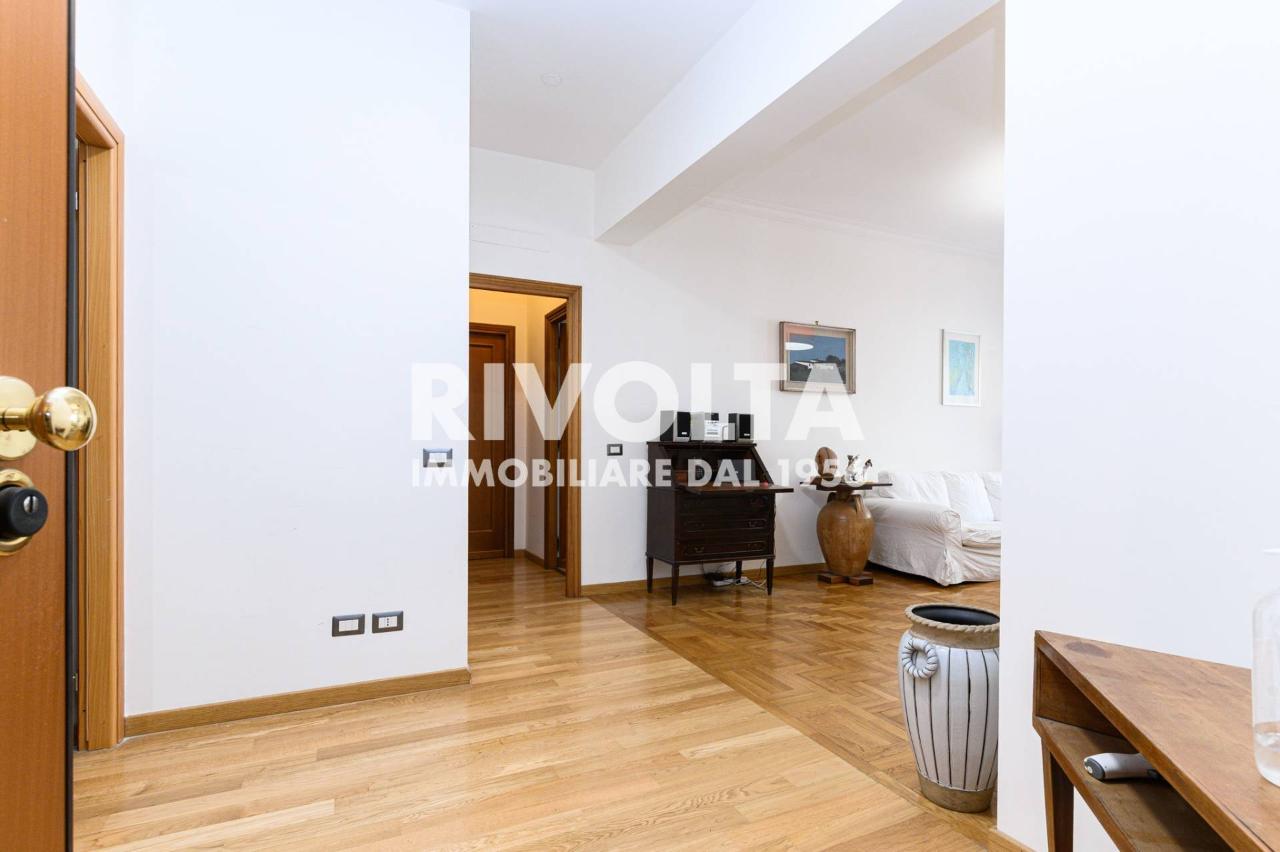 appartamento in vendita a Roma in zona Della Vittoria