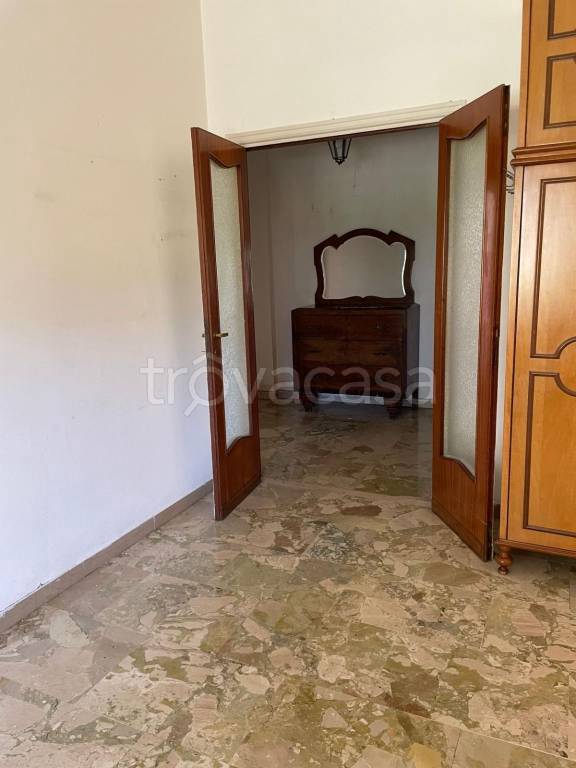 appartamento in vendita a Roma in zona Tomba di Nerone