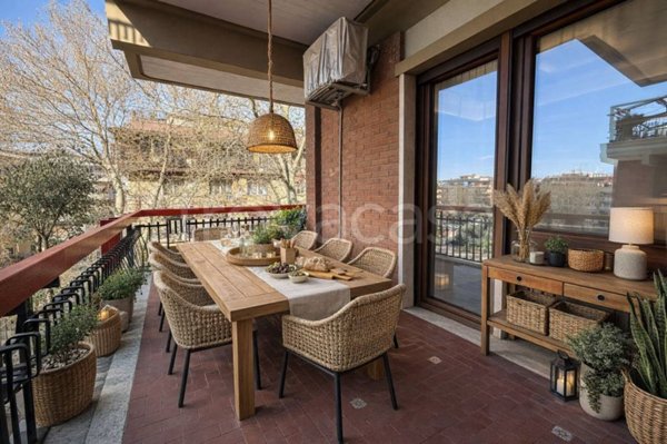 appartamento in vendita a Roma in zona Ostia