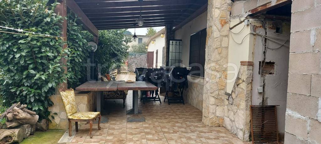 appartamento in vendita a Roma in zona Prima Porta