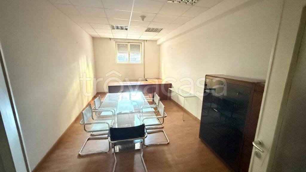 ufficio in vendita a Roma