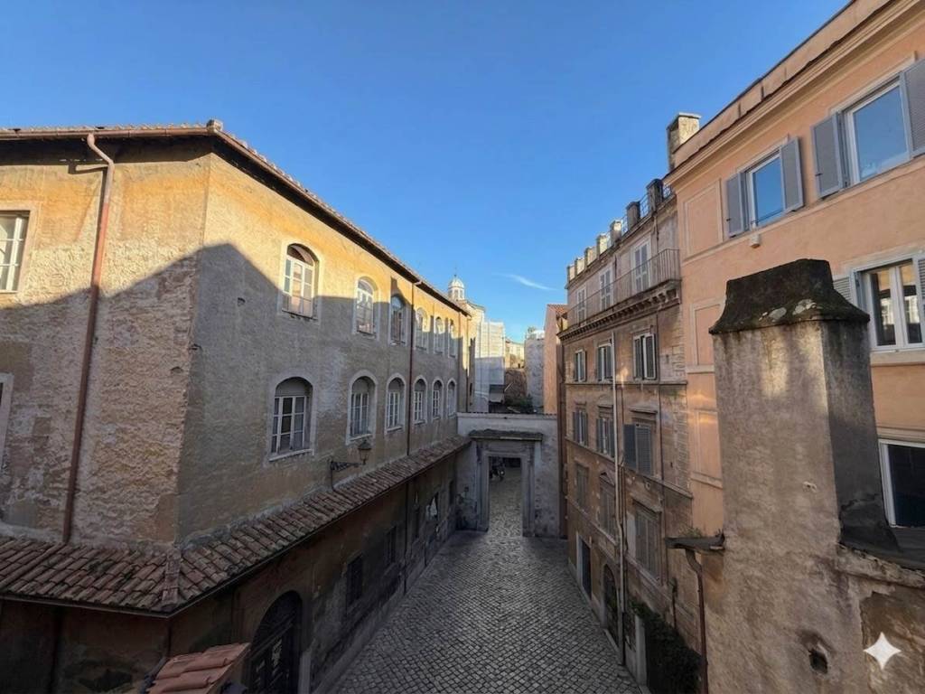 appartamento in vendita a Roma in zona Centro Storico