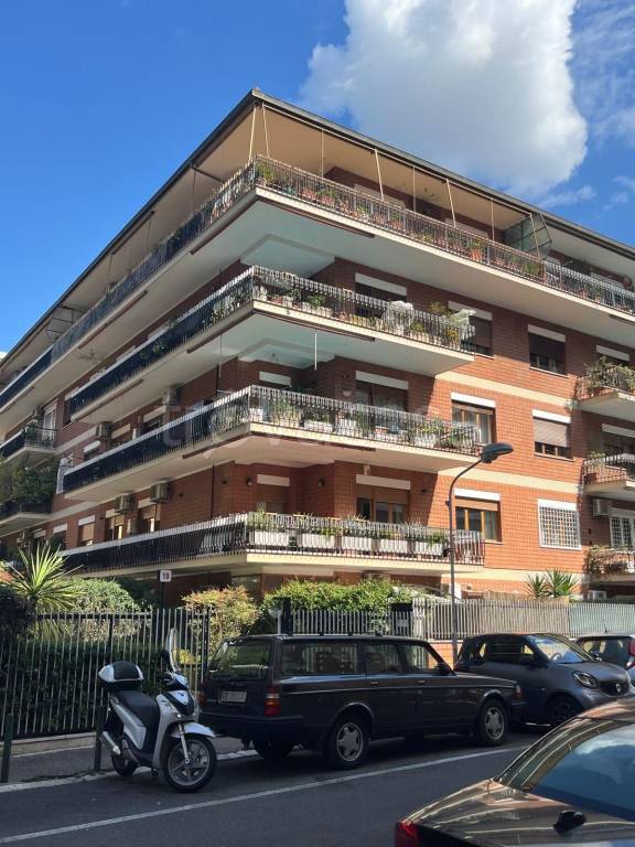 appartamento in vendita a Roma in zona Trieste
