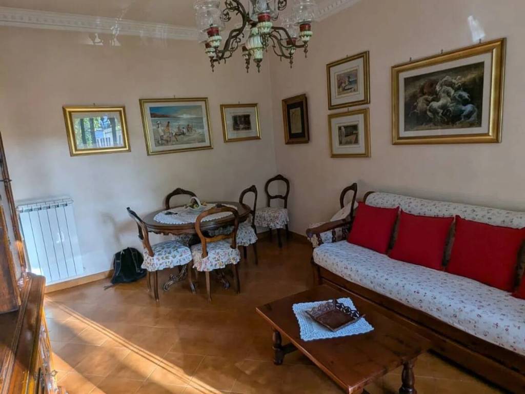 appartamento in vendita a Roma in zona Della Vittoria