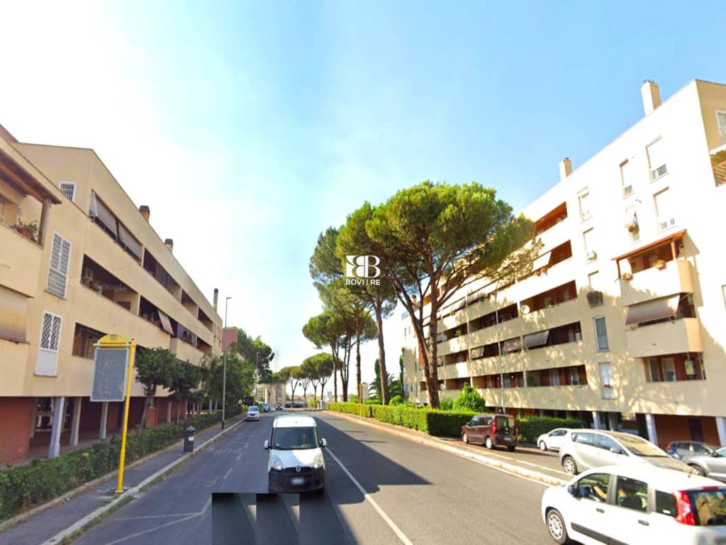 appartamento in vendita a Roma in zona Tor Bella Monaca
