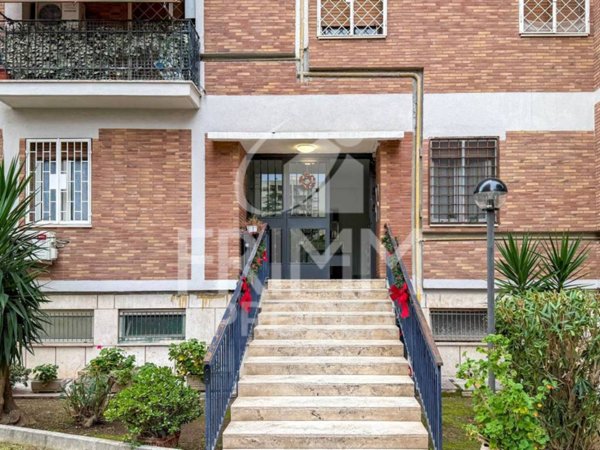 appartamento in vendita a Roma in zona Don Bosco