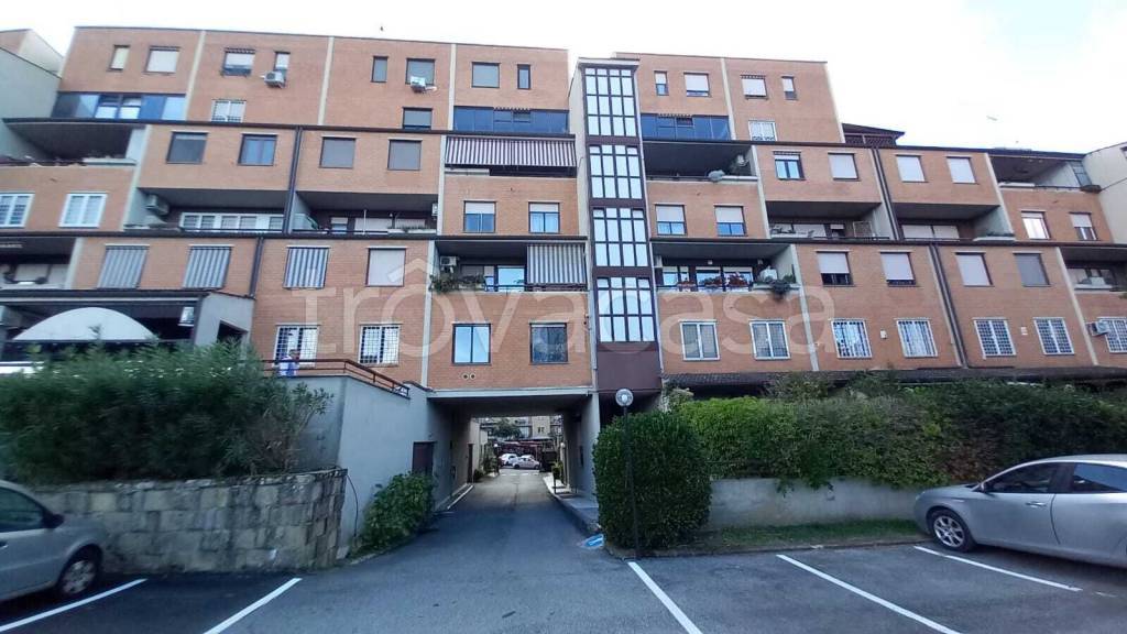 appartamento in vendita a Roma in zona Labaro