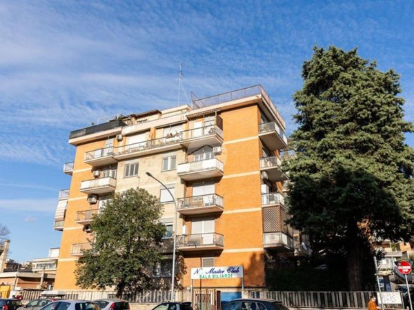 appartamento in vendita a Roma in zona Aurelio