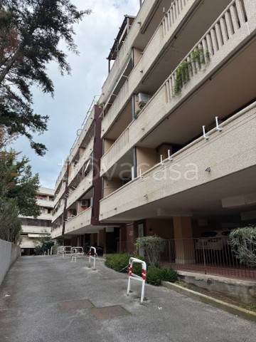 appartamento in vendita a Roma in zona Ostiense