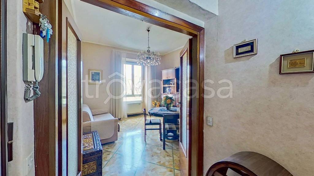appartamento in vendita a Roma in zona Ostiense