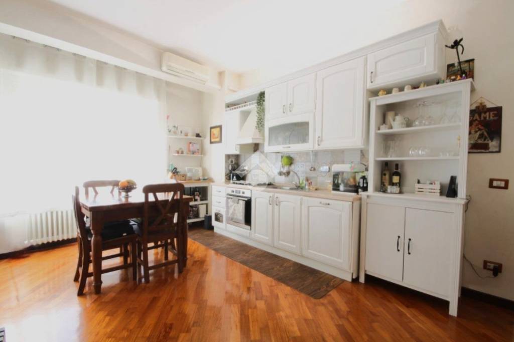 appartamento in vendita a Roma in zona Prenestino-Labicano