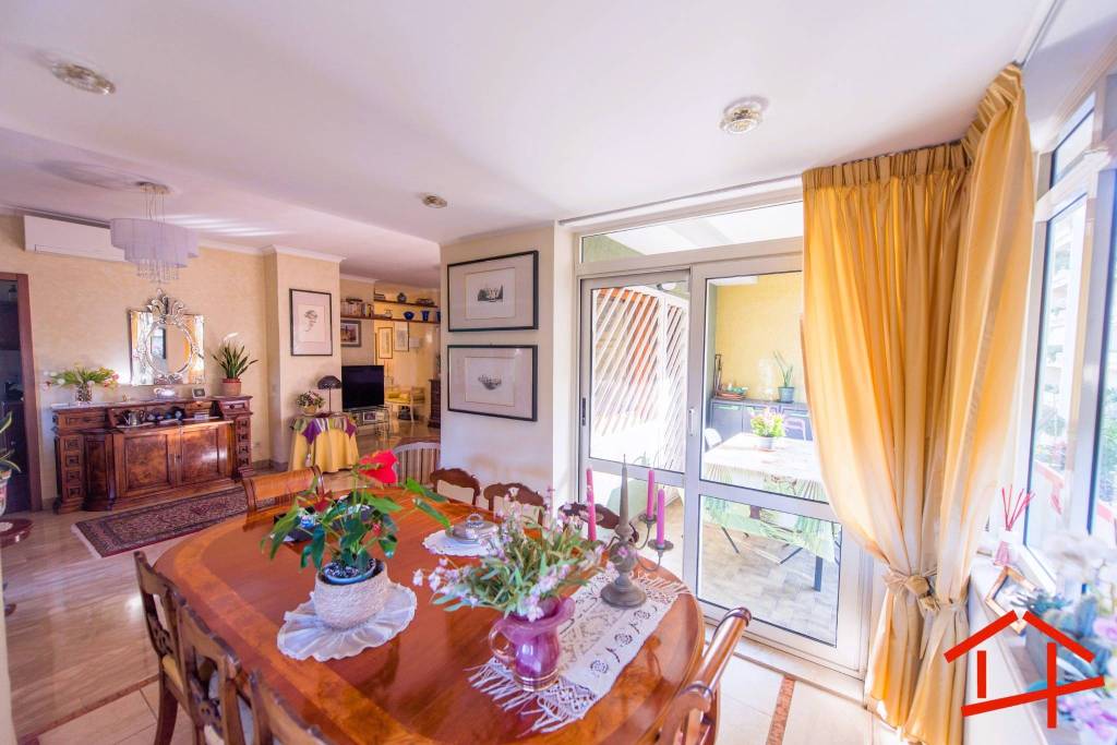 appartamento in vendita a Roma in zona Giuliano Dalmata