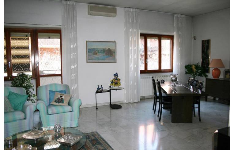 appartamento in vendita a Roma in zona Tuscolano