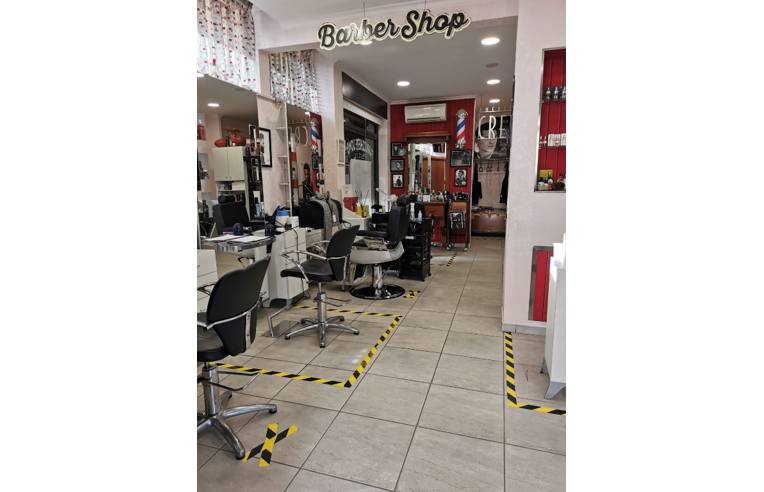 negozio in vendita a Roma in zona Cesano