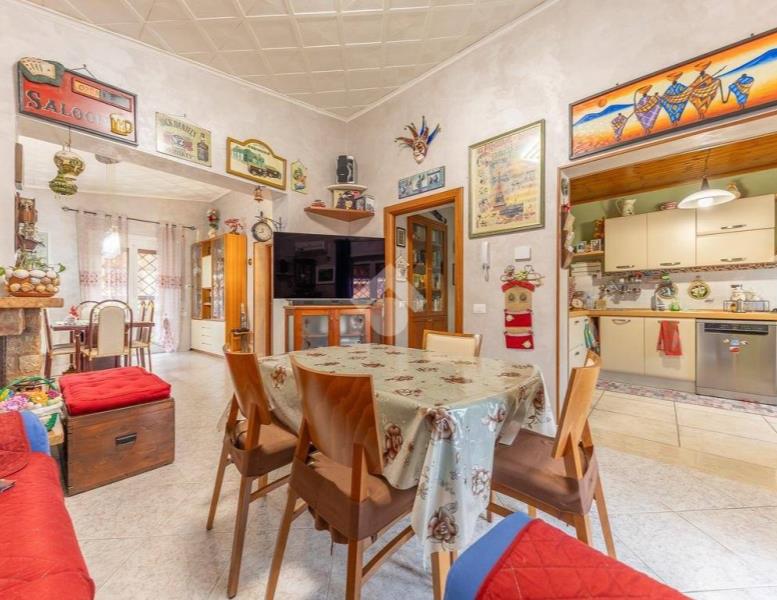 appartamento in vendita a Roma in zona Romanina