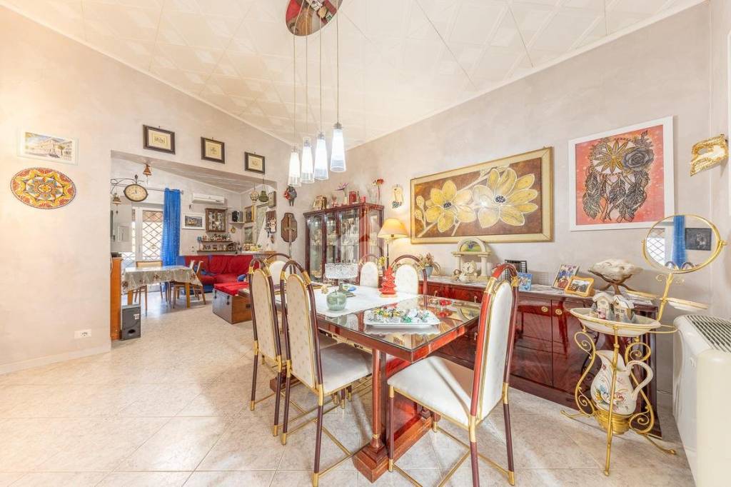 appartamento in vendita a Roma in zona Tor Vergata/Torrenova