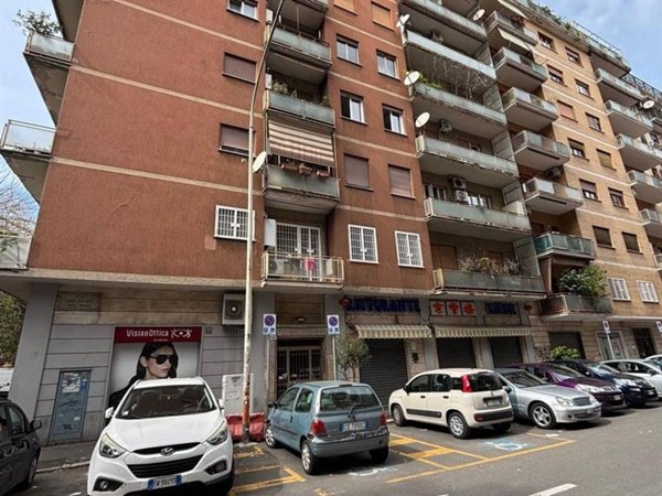 appartamento in vendita a Roma in zona Portuense