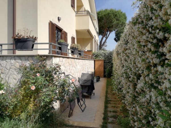 appartamento in vendita a Roma in zona Massimina/Casal Lumbroso