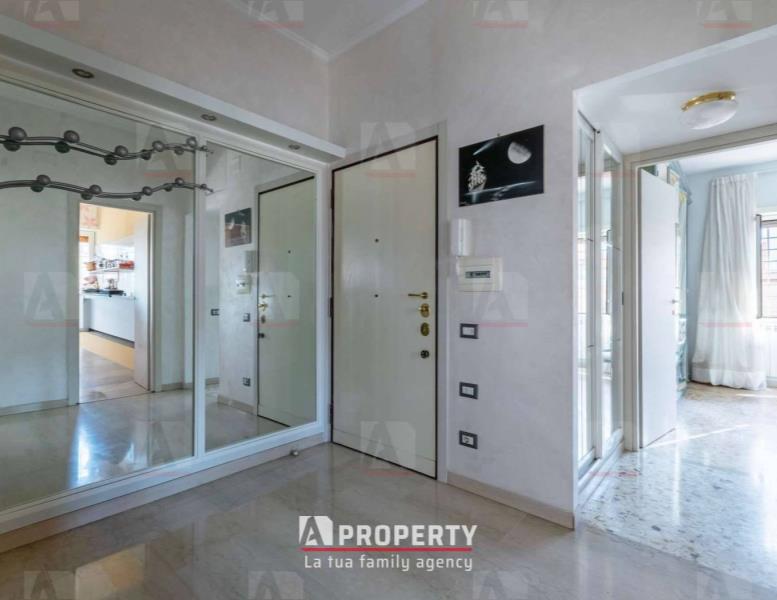 appartamento in vendita a Roma in zona Prenestino-Centocelle