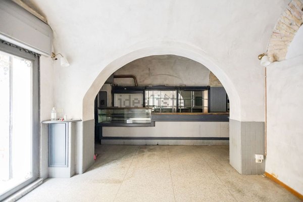 negozio in vendita a Roma in zona Tiburtino