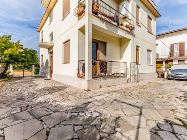 appartamento in vendita a Roma in zona Acilia