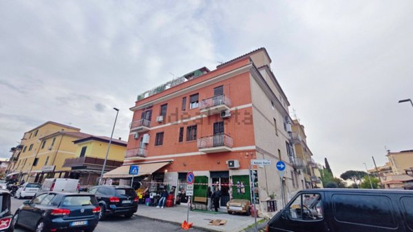 appartamento in vendita a Roma in zona Tor Vergata/Torrenova
