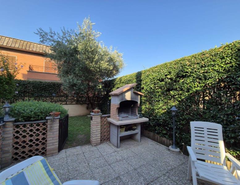 appartamento in vendita a Roma in zona Borghesiana