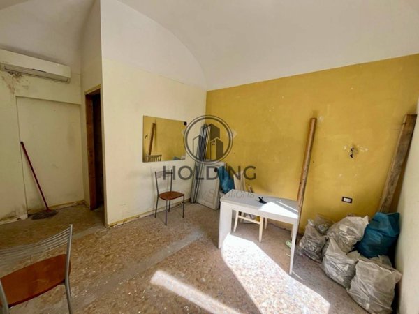 appartamento in vendita a Roma in zona Castro Pretorio