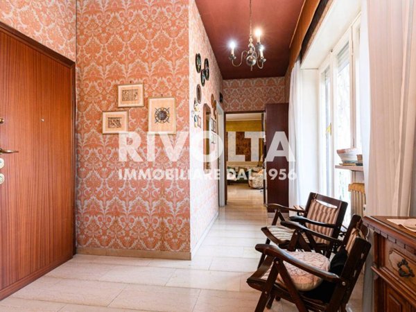 appartamento in vendita a Roma in zona Tuscolano