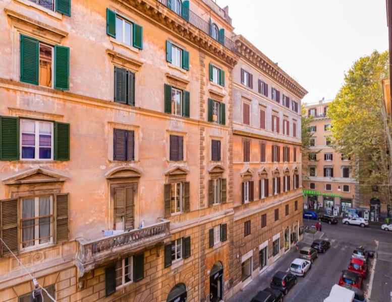 appartamento in vendita a Roma in zona Esquilino