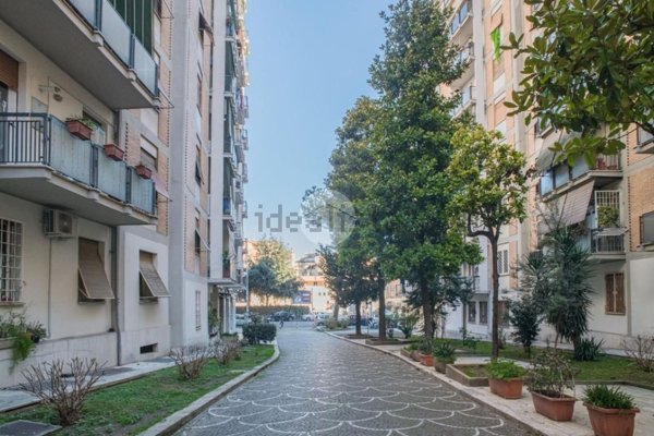 appartamento in vendita a Roma in zona Gianicolense