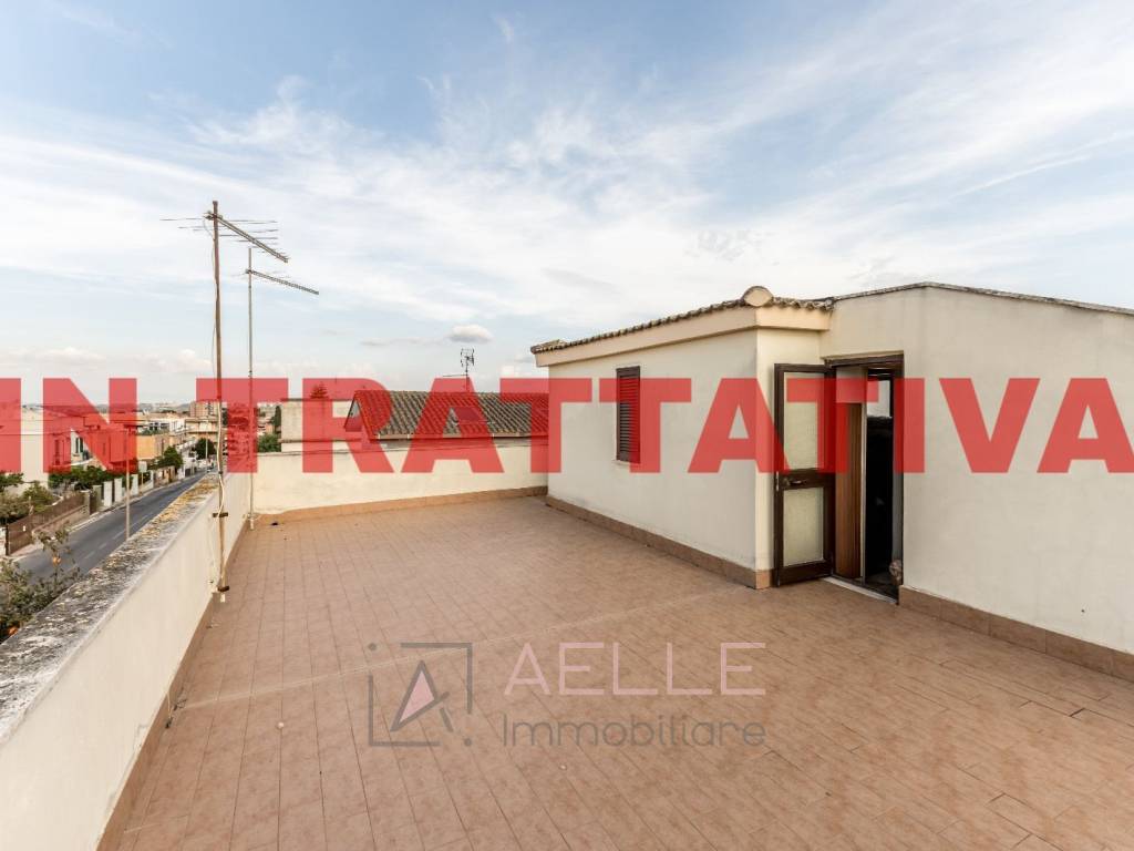 appartamento in vendita a Roma in zona Acilia