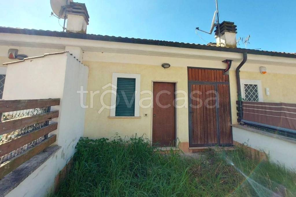 casa indipendente in vendita a Roma in zona Trigoria