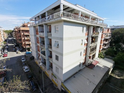 appartamento in vendita a Roma in zona Ostia