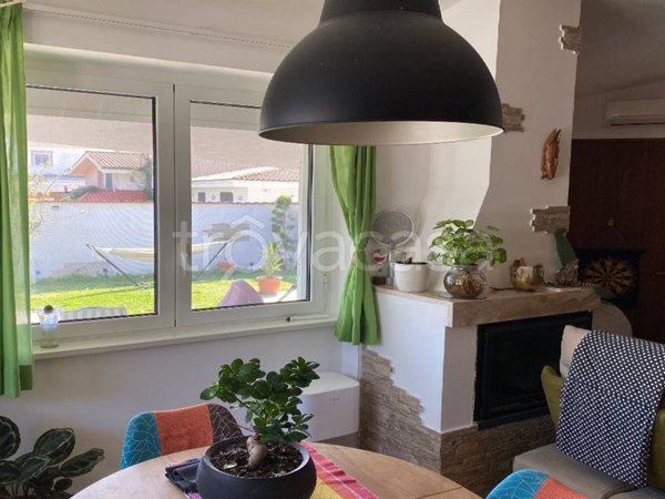 casa indipendente in vendita a Roma in zona Infernetto