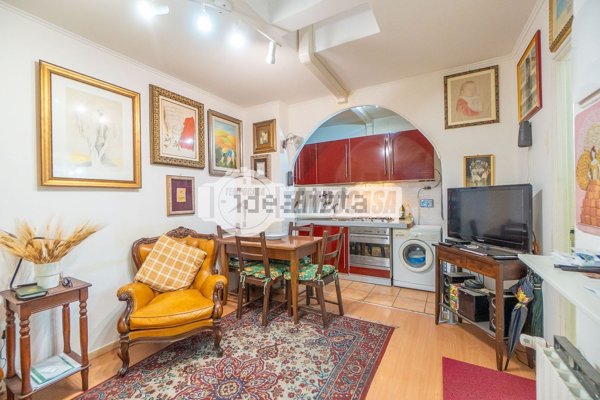 appartamento in vendita a Roma in zona Tuscolano