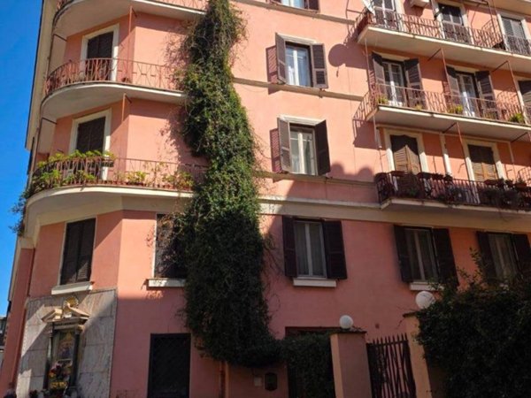 appartamento in vendita a Roma in zona Parioli