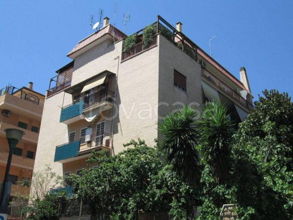 appartamento in vendita a Roma in zona Portuense