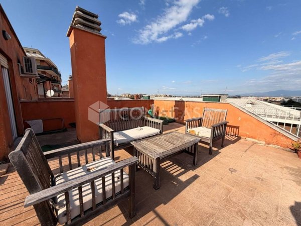 appartamento in vendita a Roma in zona Pietralata