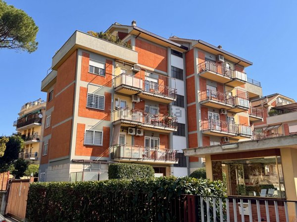 appartamento in vendita a Roma in zona Salario