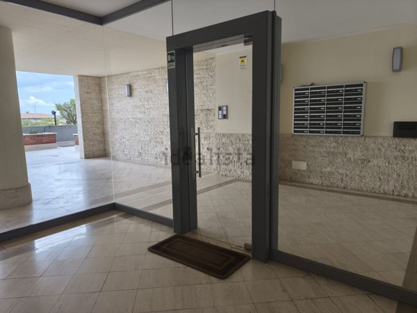 appartamento in vendita a Roma in zona Case Rosse